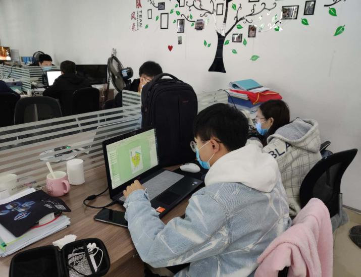 考核進行時，為提升自我而奮斗